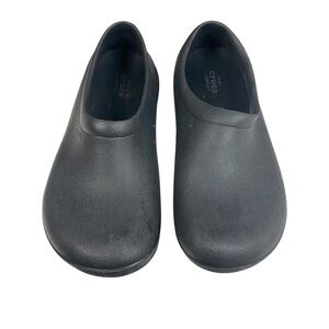 Crocs Unisex Adult Work On The Clock Slip-On Clogs in Black Men 9 Women 11